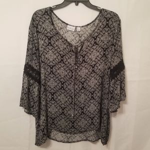 Beautiful Kim Rogers Curvy 2x Boho blouse